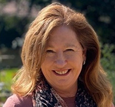 cropped-Clare Fincham profile picture